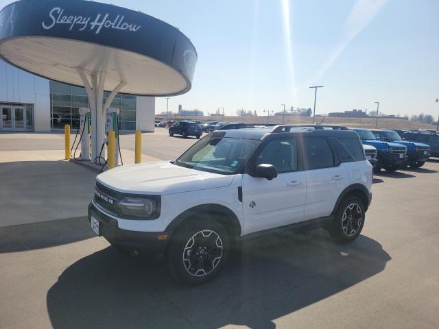 new 2025 Ford Bronco Sport car, priced at $36,016