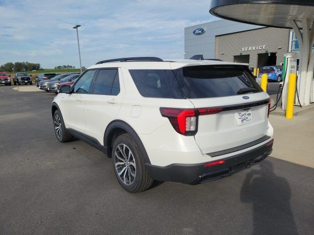 new 2025 Ford Explorer car, priced at $50,102