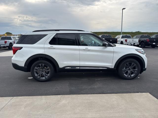 new 2025 Ford Explorer car, priced at $49,947