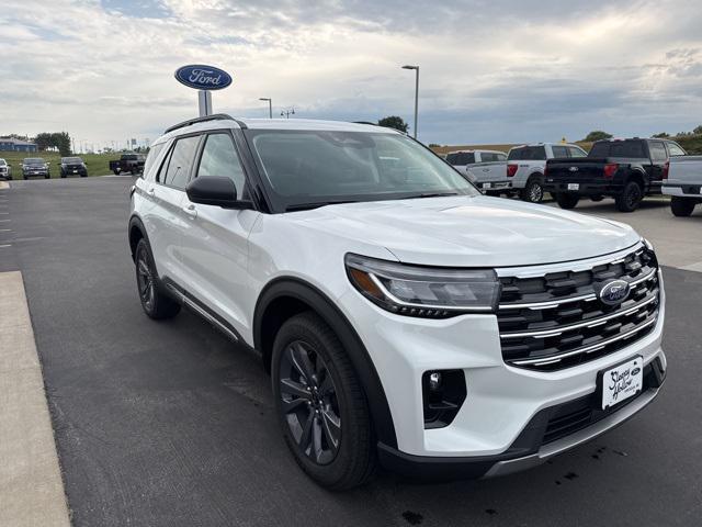 new 2025 Ford Explorer car, priced at $49,947
