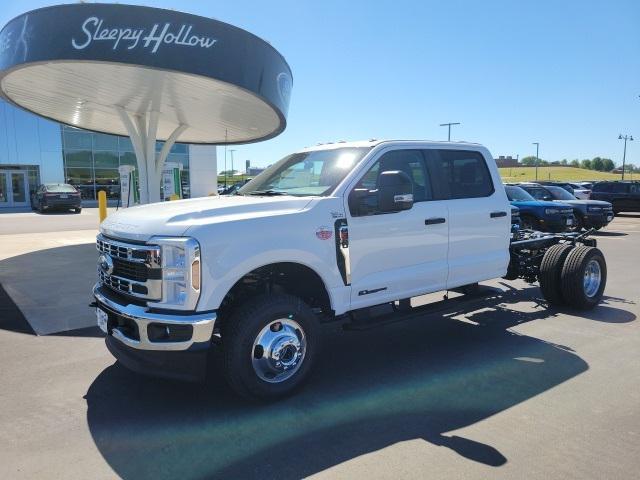 new 2024 Ford F-350 car, priced at $67,685