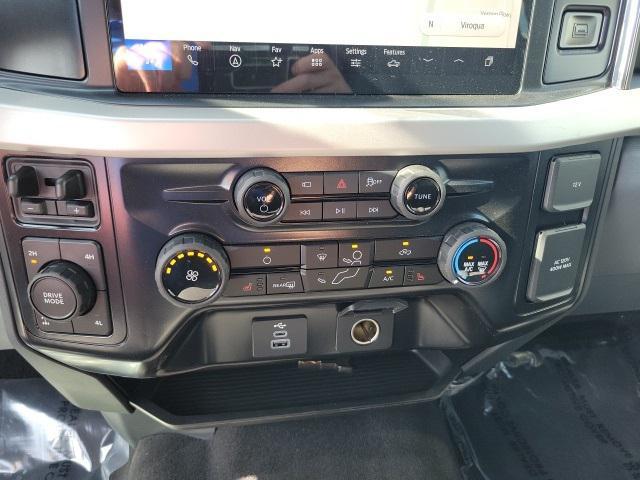 new 2025 Ford F-250 car, priced at $74,630