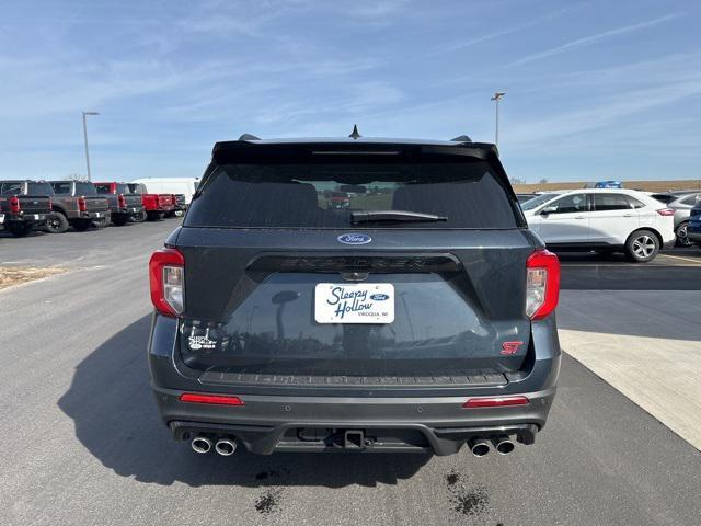 new 2024 Ford Explorer car, priced at $60,277