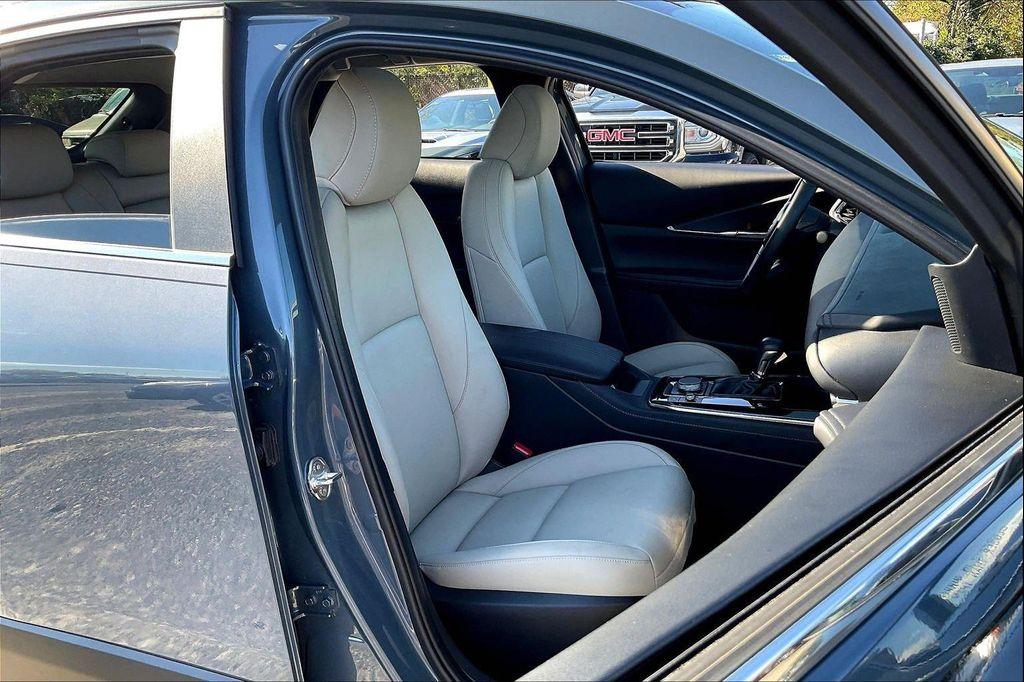 used 2022 Mazda CX-30 car, priced at $23,790