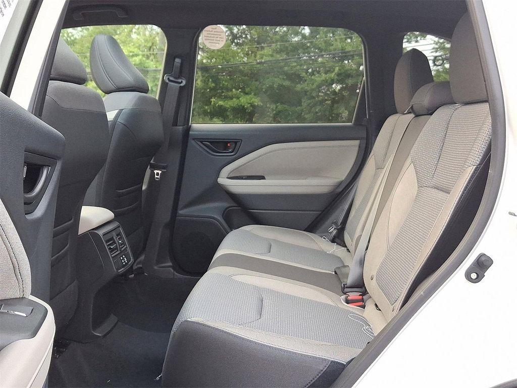 new 2025 Subaru Forester car, priced at $35,225