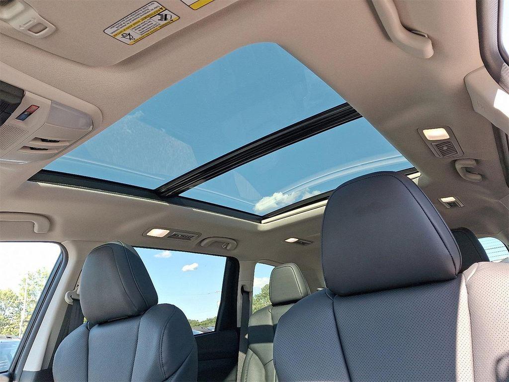 new 2025 Subaru Ascent car, priced at $52,102
