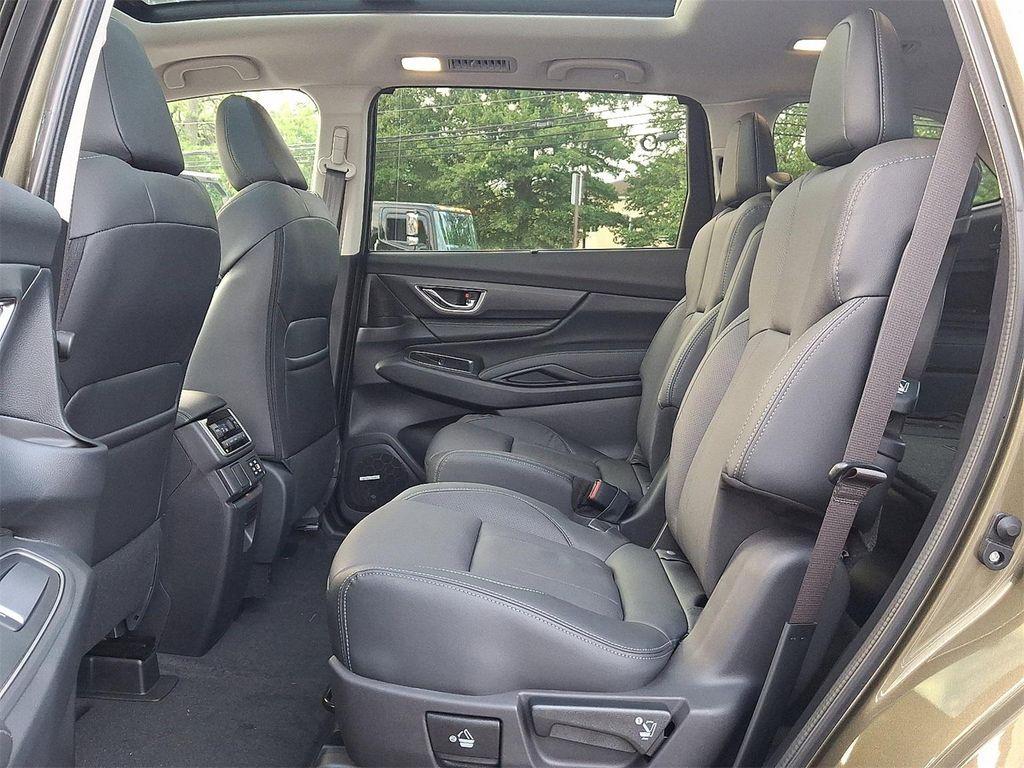 new 2025 Subaru Ascent car, priced at $47,050