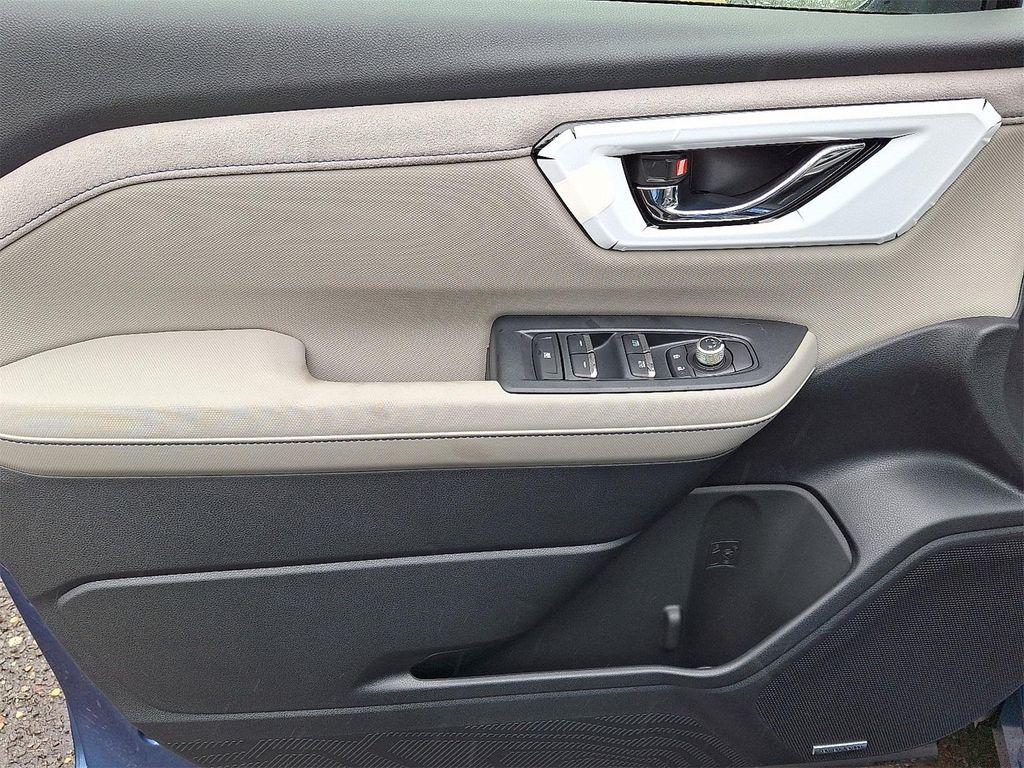 new 2025 Subaru Forester Hybrid car, priced at $41,855