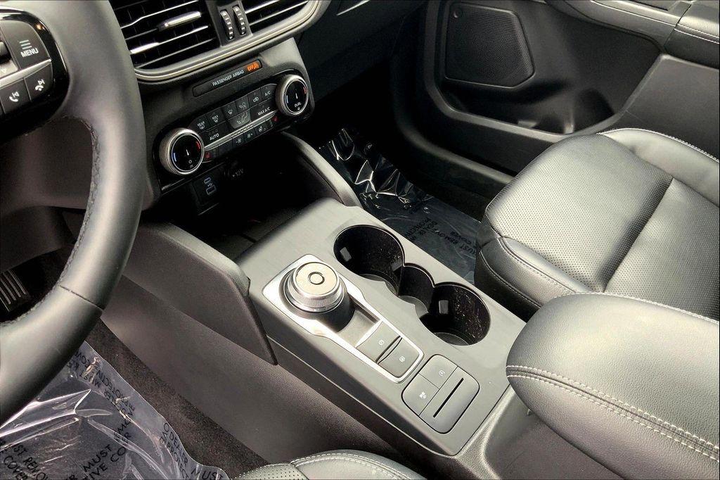 used 2022 Ford Escape car, priced at $22,490