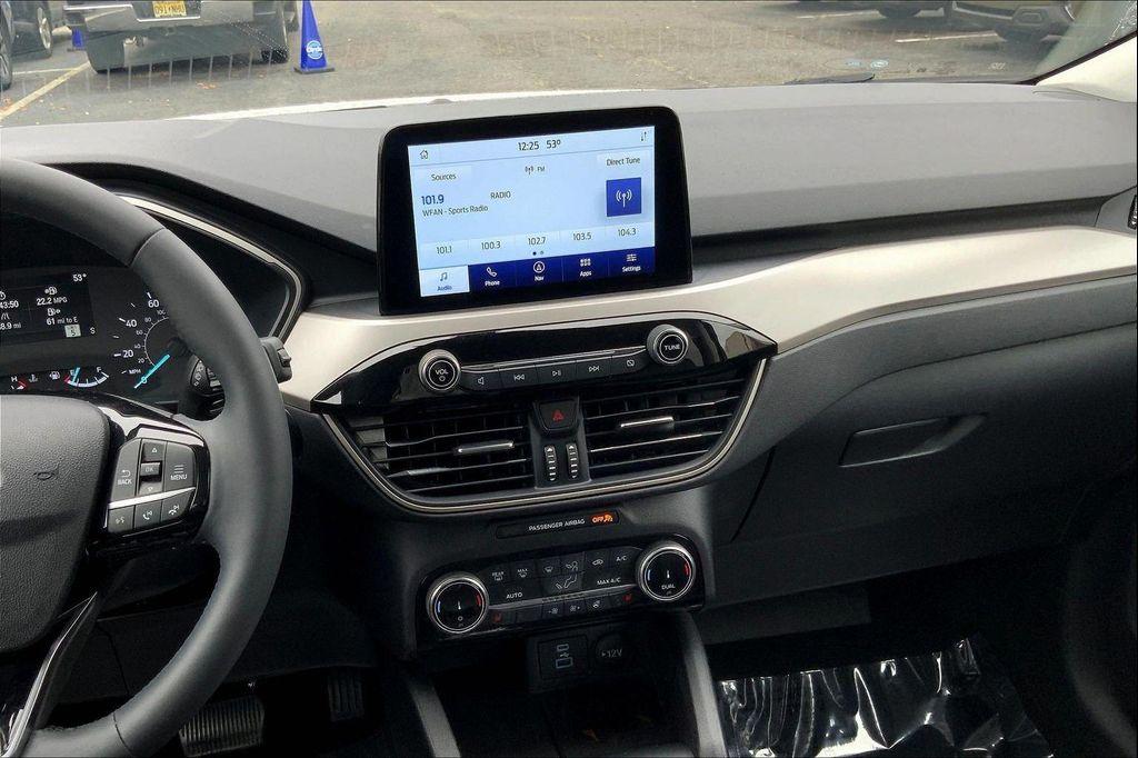 used 2022 Ford Escape car, priced at $22,490