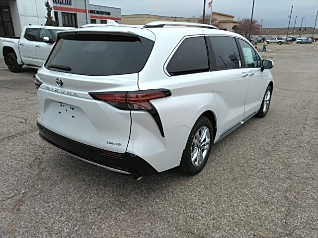 new 2025 Toyota Sienna car, priced at $53,200