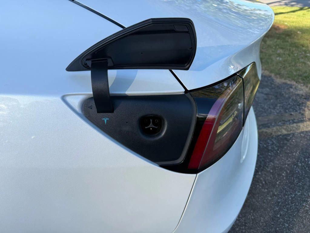 used 2021 Tesla Model 3 car, priced at $14,997