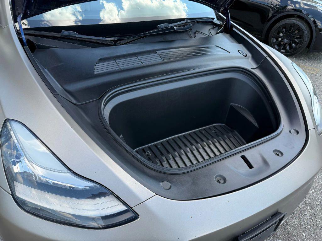 used 2021 Tesla Model Y car, priced at $25,997