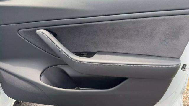 used 2018 Tesla Model 3 car, priced at $21,000