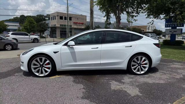 used 2018 Tesla Model 3 car, priced at $21,000