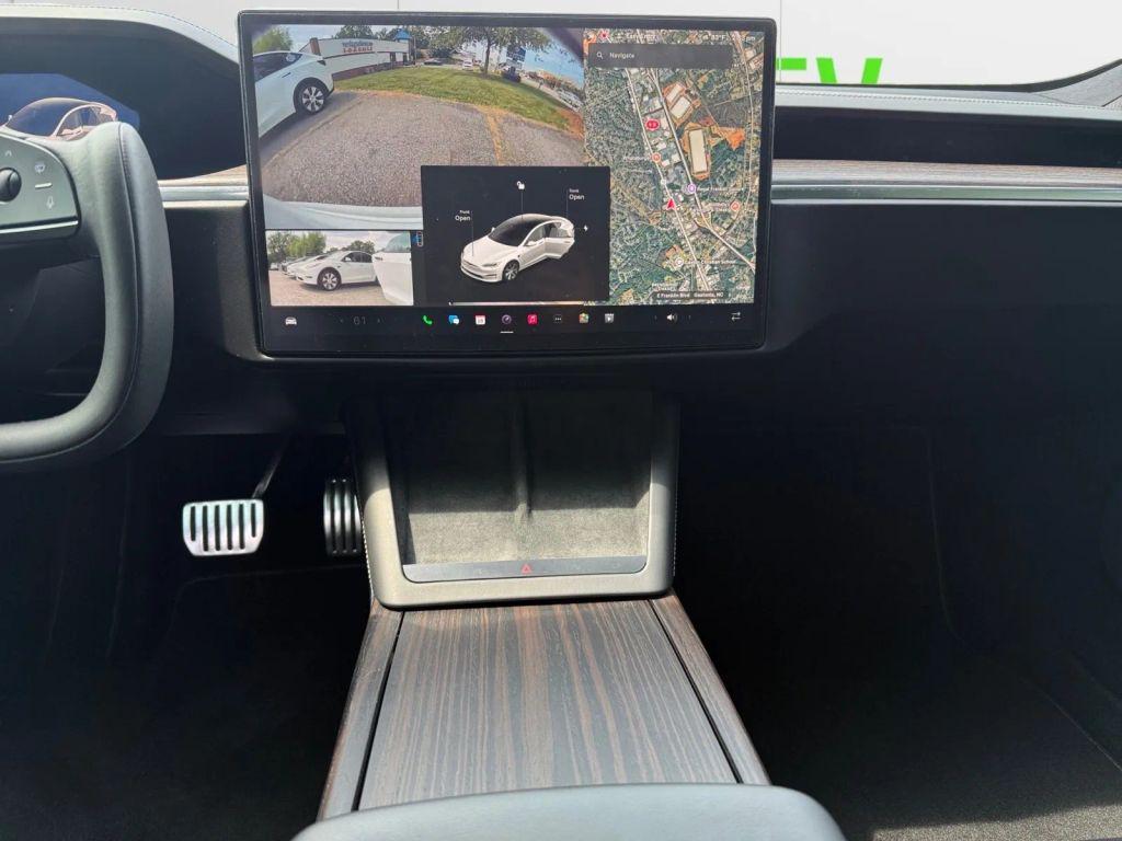 used 2021 Tesla Model S car, priced at $39,997
