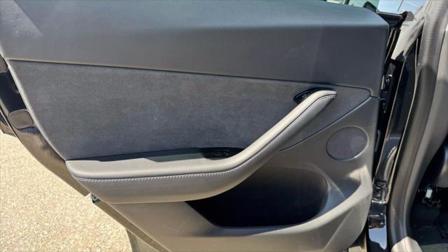 used 2021 Tesla Model Y car, priced at $21,000