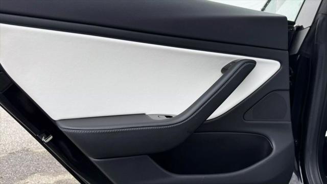 used 2018 Tesla Model 3 car, priced at $21,000