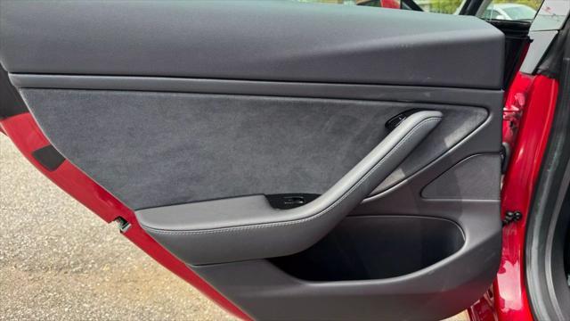 used 2019 Tesla Model 3 car, priced at $21,000