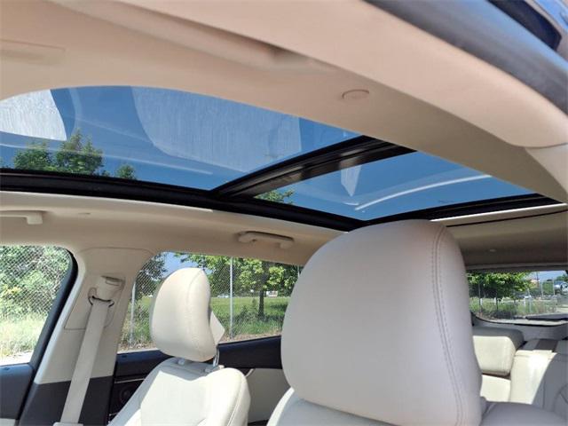 used 2019 Lincoln Nautilus car, priced at $23,295
