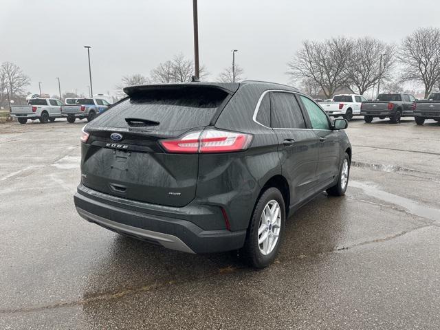 used 2022 Ford Edge car, priced at $25,000