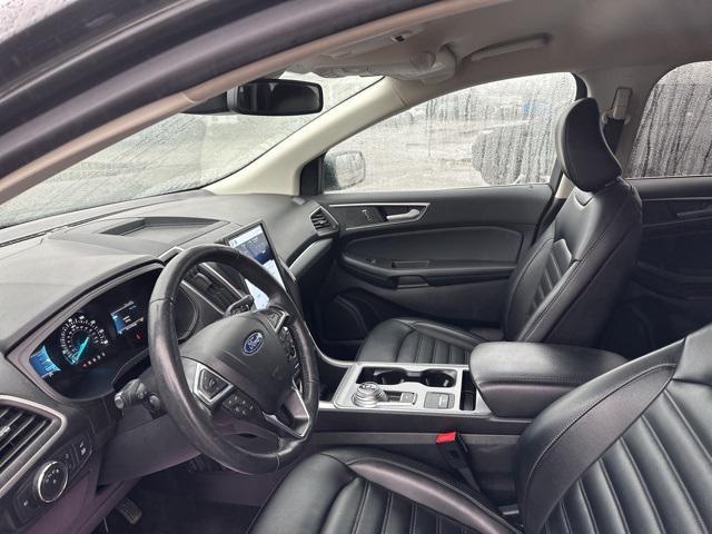 used 2022 Ford Edge car, priced at $25,000