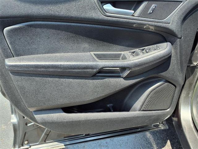 used 2018 Ford Edge car, priced at $13,495