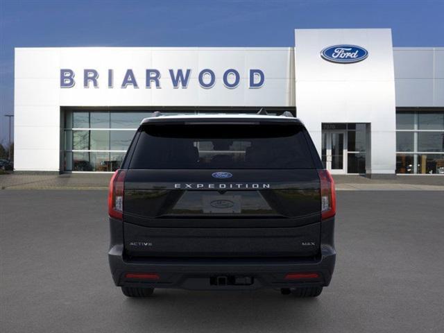 new 2025 Ford Expedition Max car, priced at $69,143