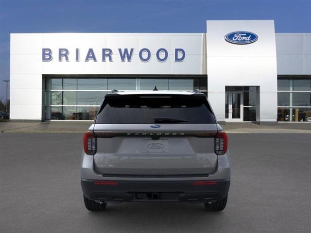 new 2025 Ford Explorer car, priced at $40,723