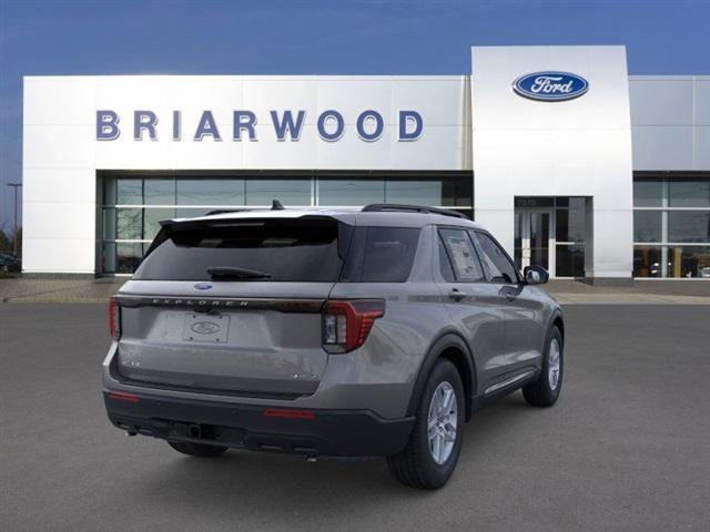 new 2025 Ford Explorer car, priced at $40,723