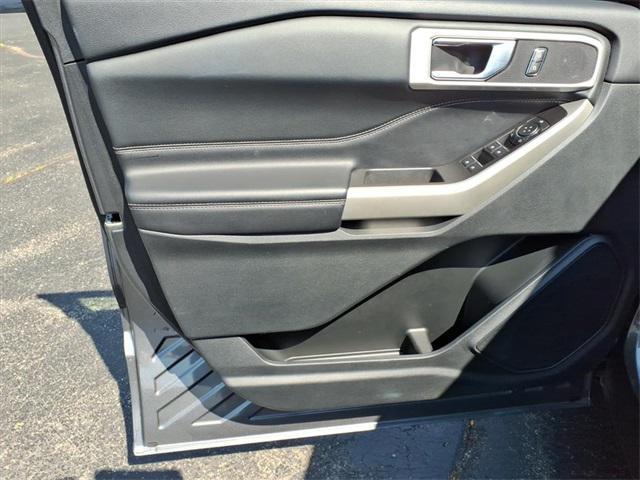 used 2022 Ford Explorer car, priced at $30,997
