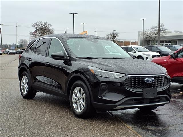 used 2023 Ford Escape car, priced at $24,400