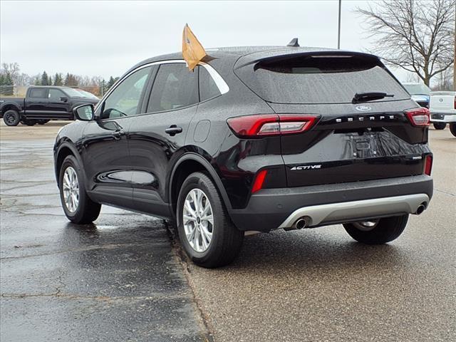 used 2023 Ford Escape car, priced at $24,400