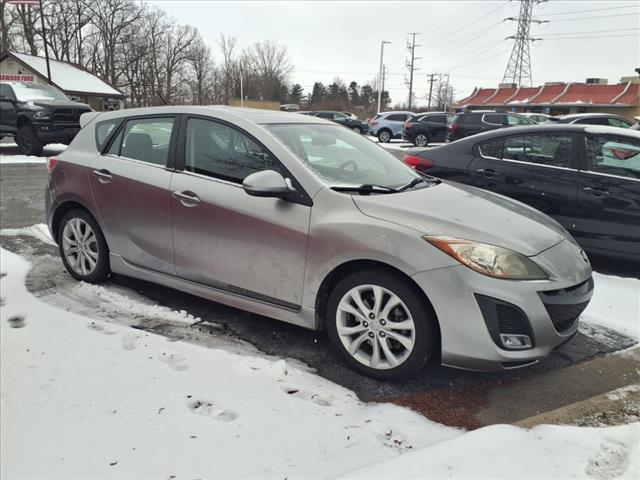 used 2011 Mazda Mazda3 car, priced at $9,000