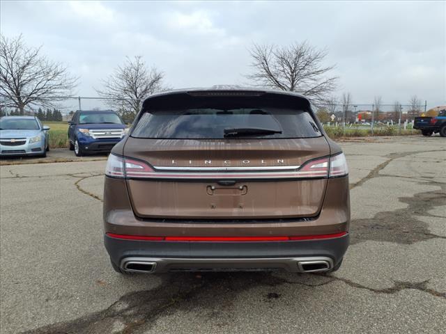 used 2022 Lincoln Nautilus car, priced at $35,000