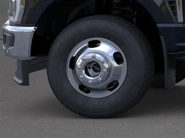 new 2025 Ford F-350 car, priced at $86,084