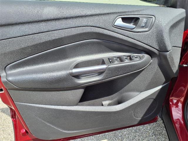 used 2019 Ford Escape car, priced at $10,995