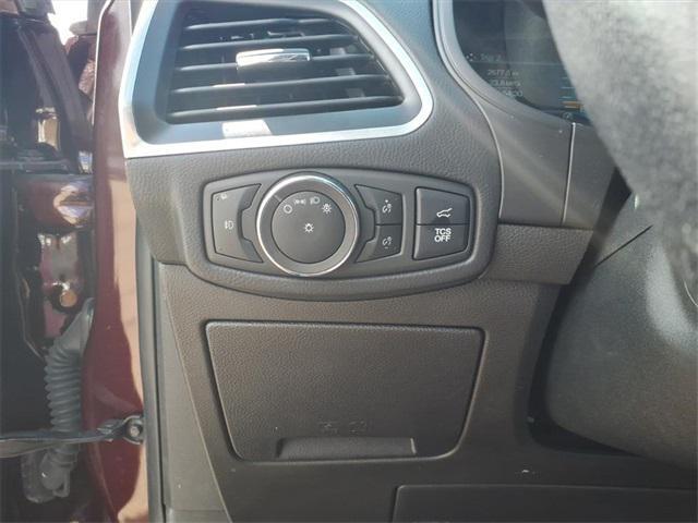 used 2024 Ford Edge car, priced at $31,995