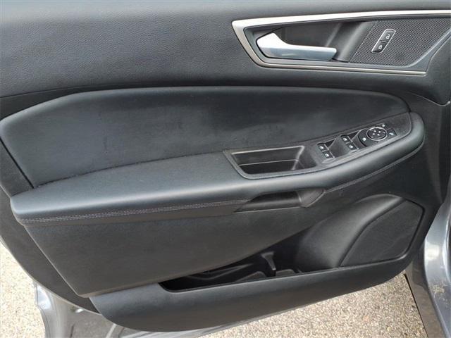 used 2022 Ford Edge car, priced at $25,548