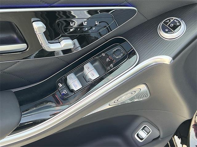 new 2025 Mercedes-Benz S-Class car, priced at $132,090