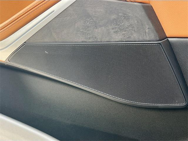 used 2022 BMW X7 car, priced at $40,000