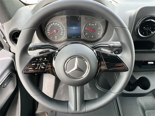 new 2025 Mercedes-Benz Sprinter 2500 car, priced at $56,812
