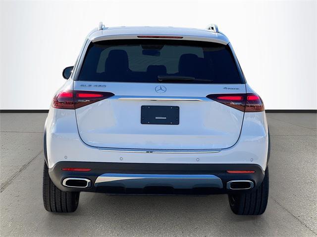 new 2025 Mercedes-Benz GLE 450 car, priced at $79,045