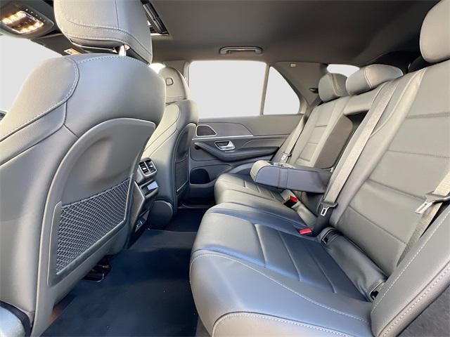 new 2025 Mercedes-Benz GLE 450 car, priced at $79,045