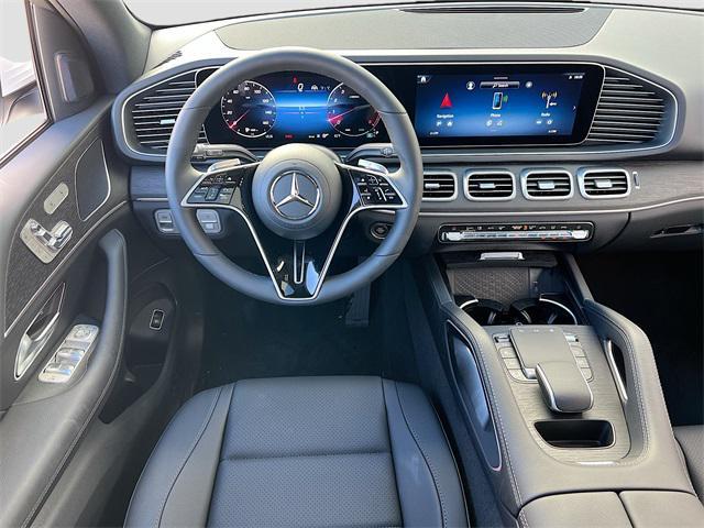 new 2025 Mercedes-Benz GLE 450 car, priced at $79,045