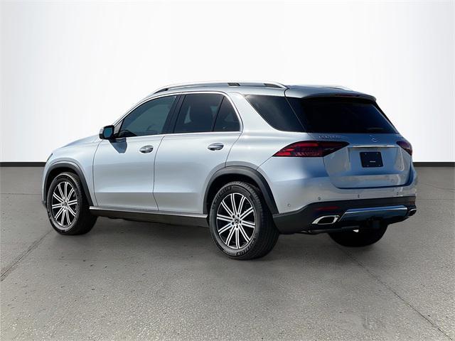 new 2025 Mercedes-Benz GLE 450 car, priced at $75,795