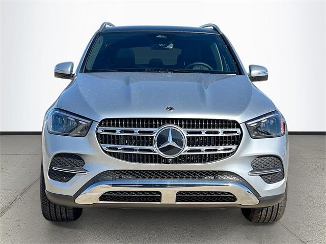 new 2025 Mercedes-Benz GLE 450 car, priced at $75,795