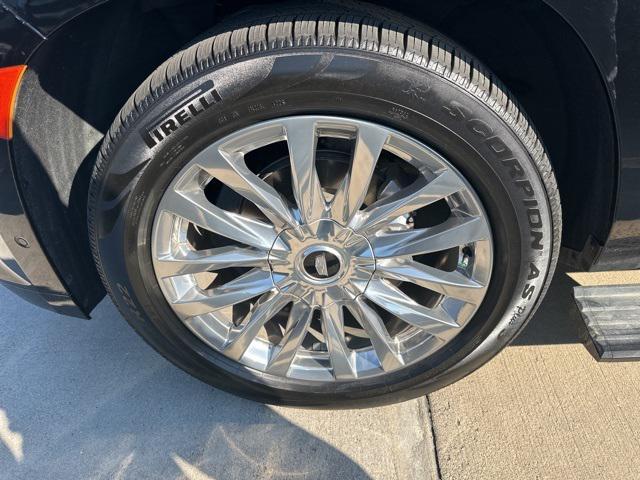 used 2021 Cadillac Escalade car, priced at $62,999