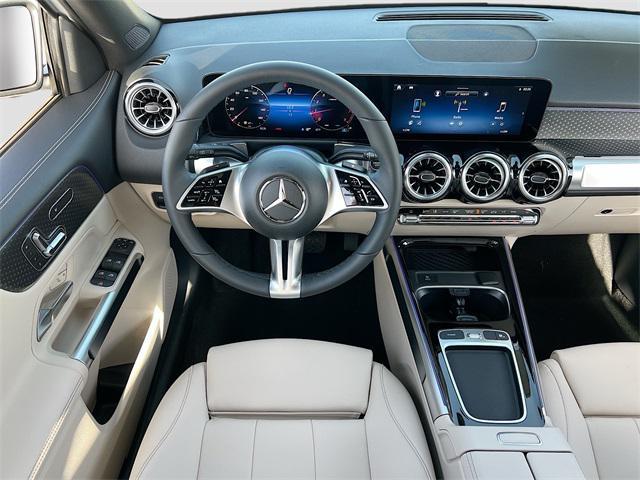 new 2025 Mercedes-Benz GLB 250 car, priced at $49,595