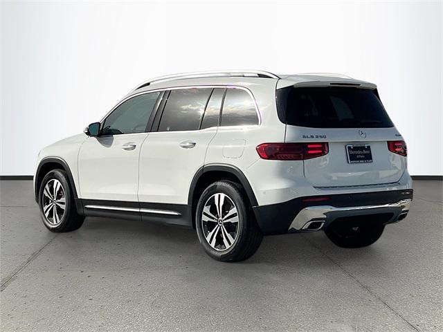 new 2025 Mercedes-Benz GLB 250 car, priced at $49,595